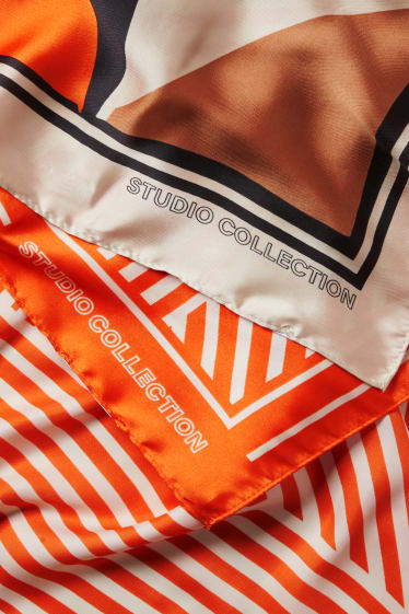 Dames - Set van 2 paar - sjaaltje - met patroon - oranje