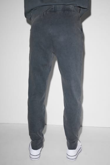 Joves - CLOCKHOUSE - pantalons de xandall - gris fosc