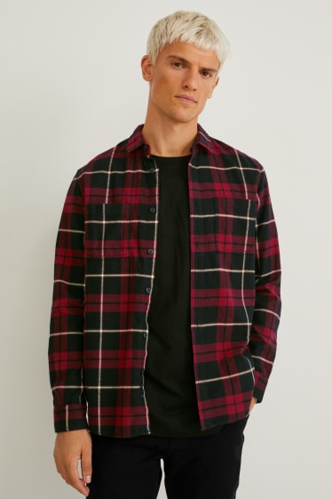 Hommes - Chemise en flanelle - regular fit - col kent - à carreaux - rouge / noir