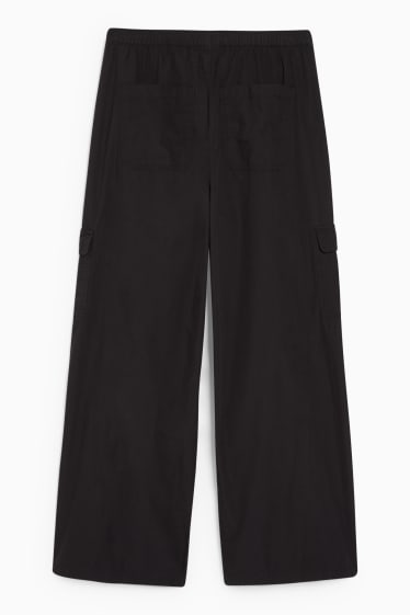 Teens & young adults - CLOCKHOUSE - parachute trousers - mid-rise waist - loose fit - black