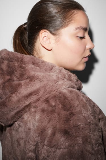 Mujer - CLOCKHOUSE - chaqueta de pelo sintético con capucha - topo