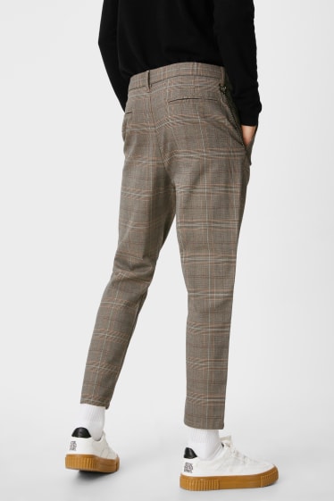 Uomo - CLOCKHOUSE - pantaloni chino - slim fit - a quadretti - beige / marrone