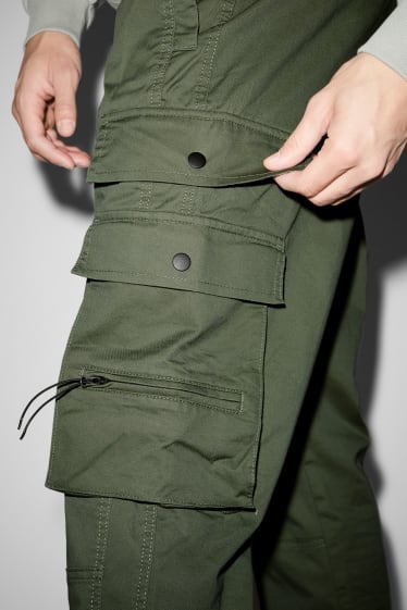 Men - Cargo trousers - slim fit - green