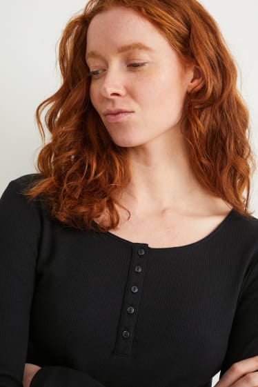 Women - Basic long sleeve top - black