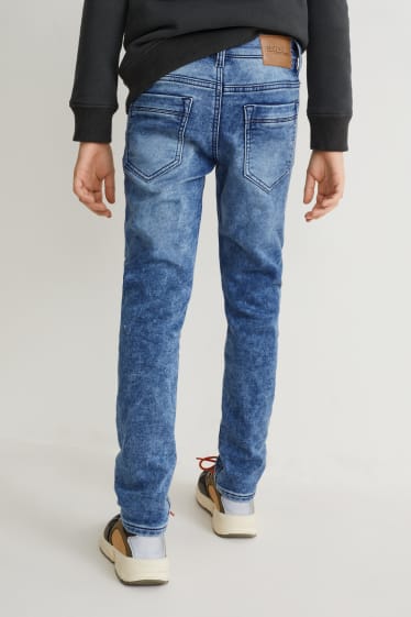 Dzieci - Slim jeans - ocieplane dżinsy - Jog Denim - dżins-niebieski