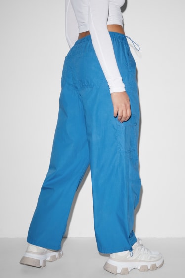 Women - CLOCKHOUSE - parachute trousers - mid-rise waist - loose fit - blue