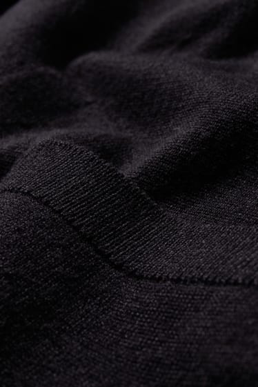 Women - Basic cardigan - black