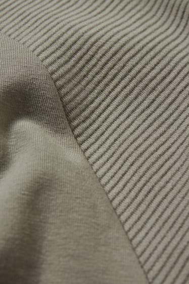 Men - T-shirt - gray