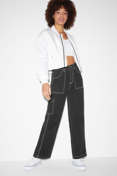 Dona - CLOCKHOUSE - pantalons - high waist - wide leg - negre