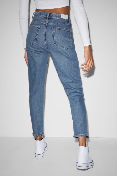 Mujer - CLOCKHOUSE - mom jeans - high waist - vaqueros - azul claro