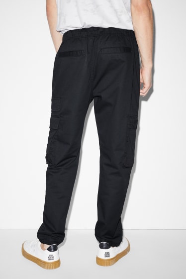 Hombre - Pantalón cargo - slim fit - negro