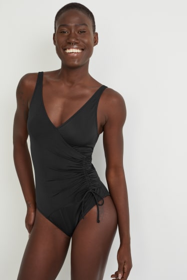 Femei - Costum de baie cu pliuri - vătuit - LYCRA® XTRA LIFE™ - negru