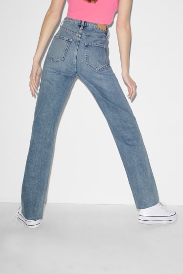 Women - CLOCKHOUSE - loose fit jeans - high waist - blue denim