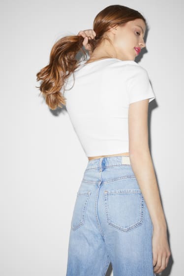 Dona - CLOCKHOUSE - samarreta crop - blanc