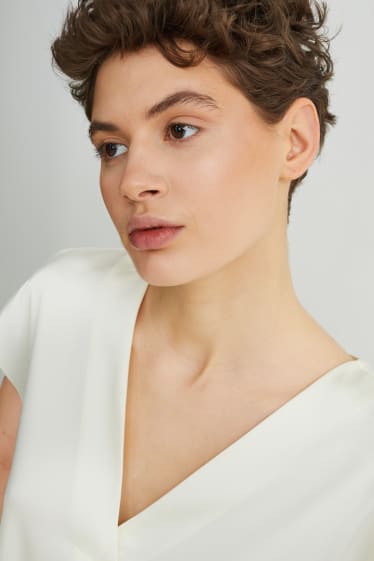 Dames - Satijnen blouse - crème wit
