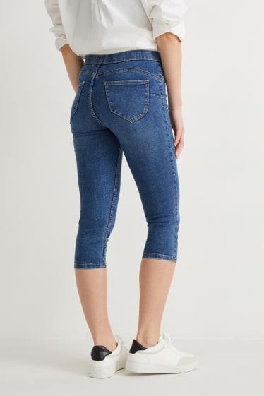 Dámské - Capri jegging jeans - mid waist - push-up efekt - LYCRA® - džíny - modré