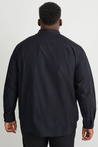 Mężczyźni - Koszula - regular fit - kołnierzyk kent - dobrze się prasuje - materiał z recyklingu - czarny