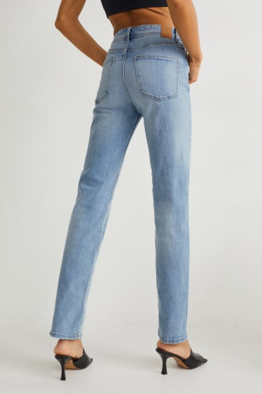 Femmes - Straight jean - high waist - jean bleu clair