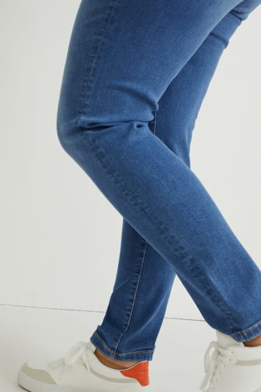 Damen - Slim Jeans - Mid Waist - Shaping-Jeans - LYCRA® - helljeansblau