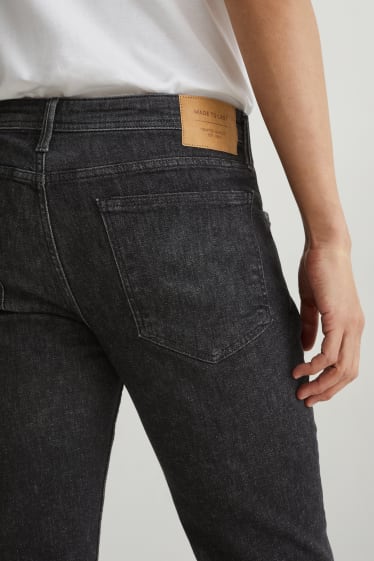 Heren - Slim jeans - met hennepvezels - LYCRA® - jeansdonkergrijs