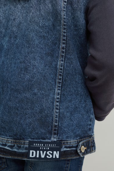 Kinderen: jongens - Spijkerjasje met capuchon - jeansblauw
