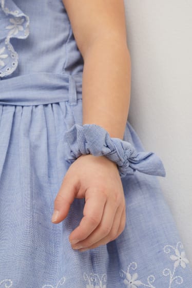 Kinder - Set - Kleid und Scrunchie - 2 teilig - hellblau