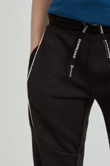 Kinder Buben - Jogginghose - schwarz
