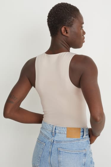 Women - Basic body - light beige