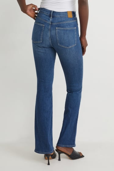 Kobiety - Bootcut jeans - wysoki stan - dżins-niebieski