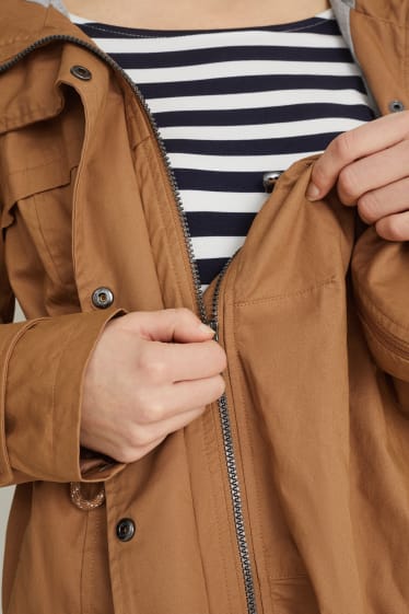 Femmes - Parka de grossesse à capuche avec empiècement porte-bébé - marron