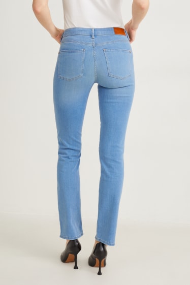 Kobiety - Straight jeans - średni stan - dżins-jasnoniebieski