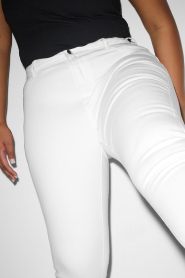 Nastolatki - CLOCKHOUSE - spodnie - wysoki stan - super skinny fit - biały
