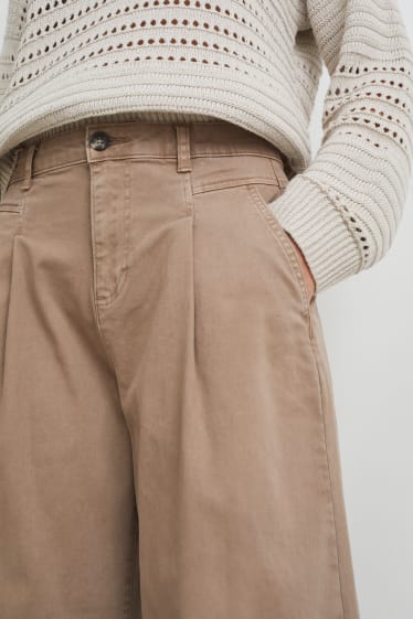 Femei - Pantaloni culotte - talie înaltă - wide leg - maro deschis