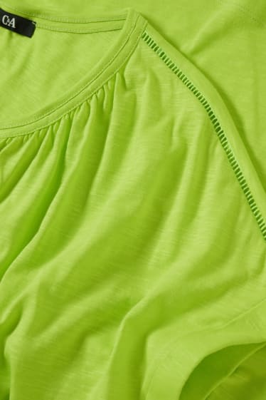 Femei - Tricou - verde deschis