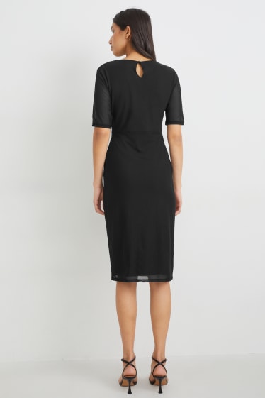 Women - Bodycon dress with knot detail - black