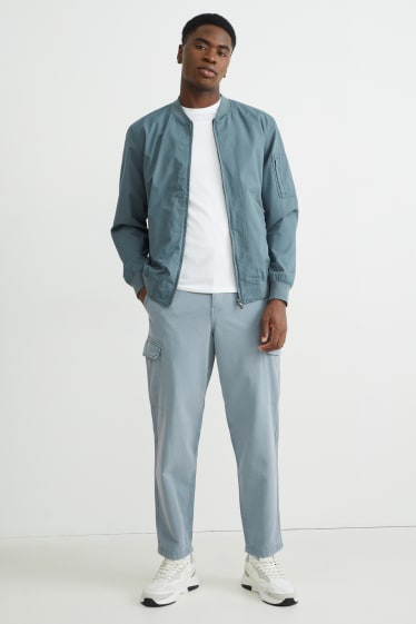 Bărbați - Pantaloni cargo - relaxed fit - verde mentă