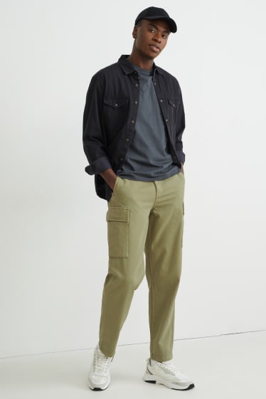 Hombre - Pantalones cargo - relaxed fit - verde