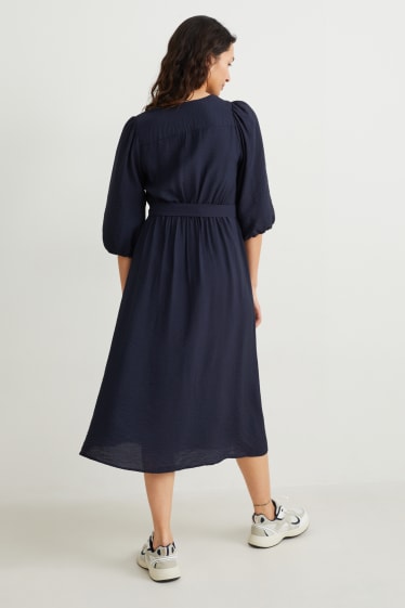 Femmes - Robe croisée - bleu foncé