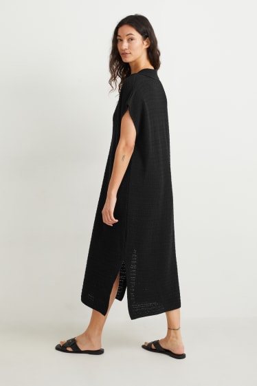 Women - Knitted kaftan - striped - black