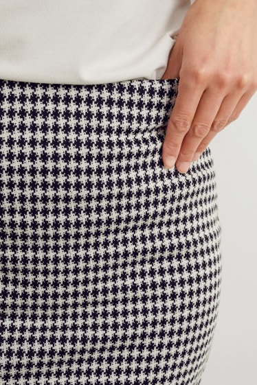 Women - Mini skirt - check - black / white