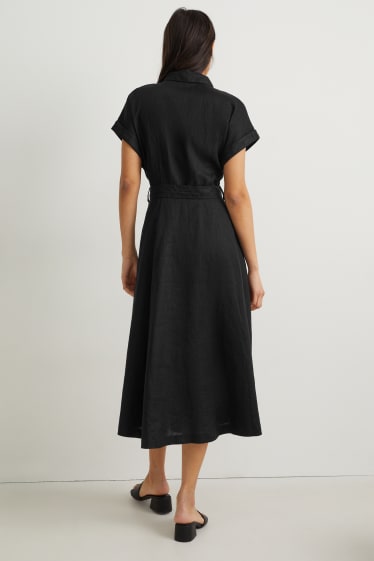 Femmes - Robe-chemisier en lin avec ceinture - noir