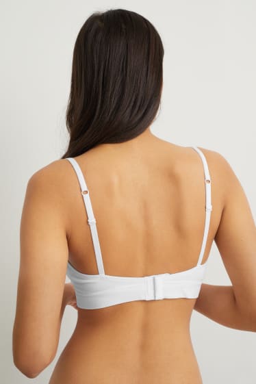 Women - Non-wired bra - DEMI - padded - white