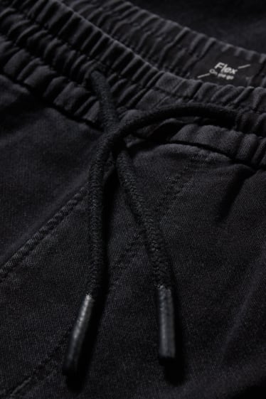 Uomo - Shorts cargo di jeans - Flex jog denim - nero