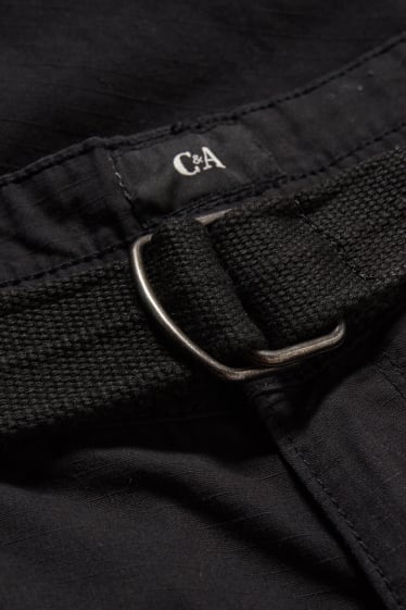 Hommes - Short cargo à ceinture - noir