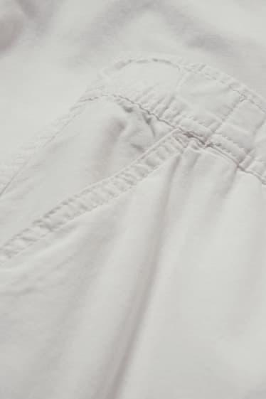 Women - CLOCKHOUSE - cargo trousers - mid-rise waist - relaxed fit - white