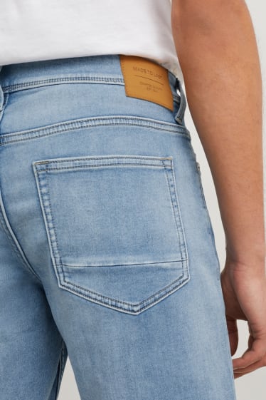 Uomo - Shorts di jeans - Flex jog denim - LYCRA® - jeans azzurro