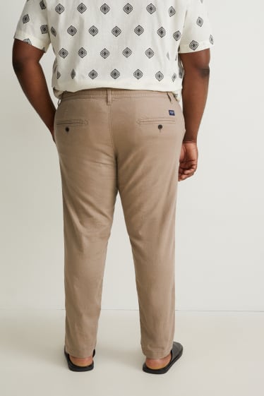 Home - Chino - tapered fit - mescla de lli - marró clar