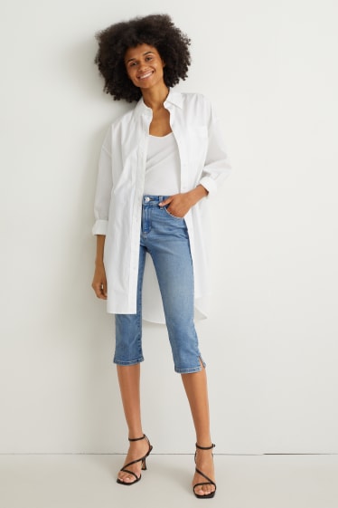 Dona - Capri jeans - mid waist - slim fit - texà blau clar