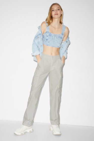 Femmes - CLOCKHOUSE - pantalon cargo - mid waist - relaxed fit - blanc