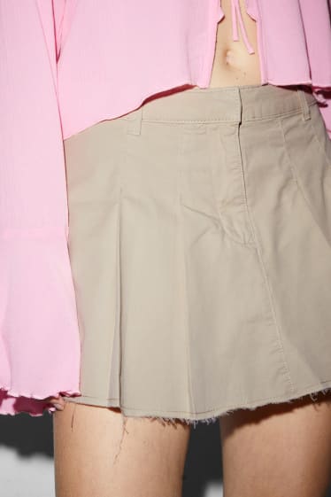 Women - CLOCKHOUSE - skort - light beige